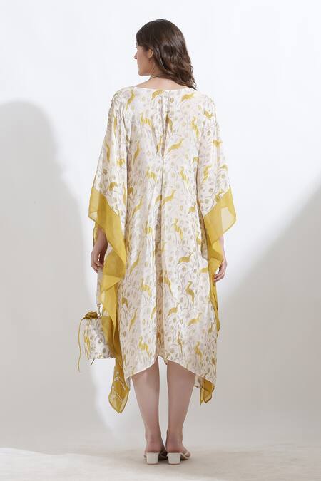 Kusmi Rooh Reindeer Print Kaftan 