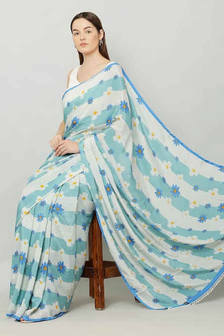Kusmi Blue Crepe Blooming Floral Print Saree With Unstitched Blouse Fabric Online at Aza Fashions Kusmi_Blue Crepe Blooming Floral Print Saree With Unstitched Blouse Fabric _Online_at_Aza_Fashions