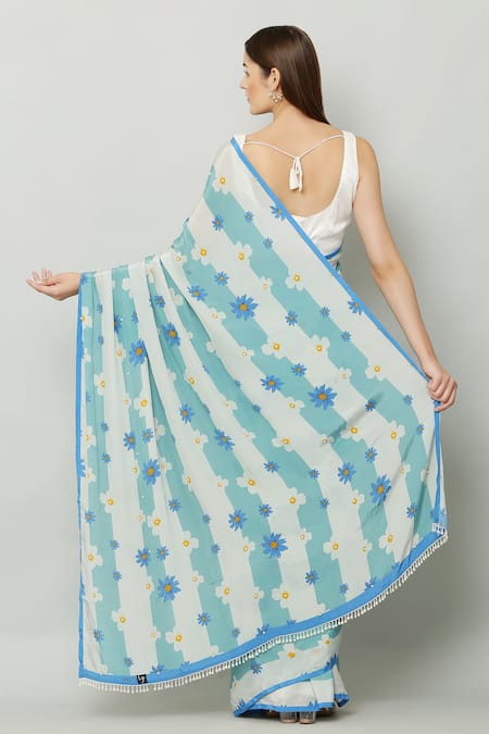 Kusmi Blooming Floral Print Saree With Unstitched Blouse Fabric 