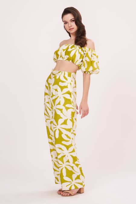 House Of Varada Green Muslin One Shoulder Geometric Print Top And Palazzo Set Online at Aza Fashions House Of Varada_Green Muslin One Shoulder Geometric Print Top And Palazzo Set _Online_at_Aza_Fashions