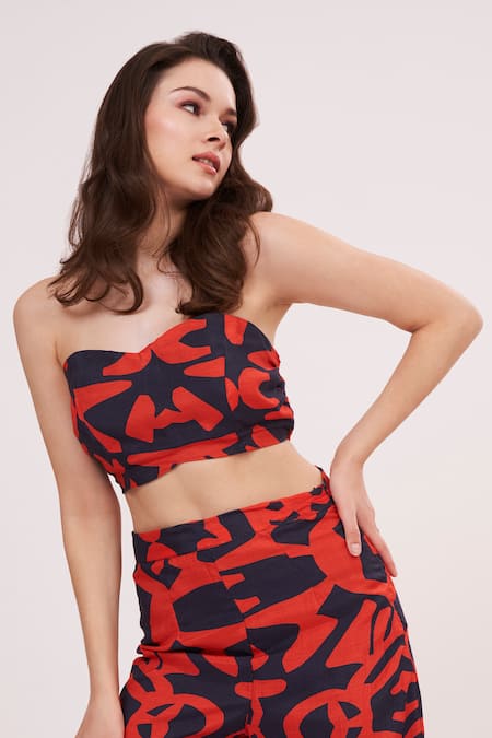 Shop House Of Varada Red Muslin Bandeau Neck Abstract Printed Tube Top And Pant Set Online at Aza Fashions Shop_House Of Varada_Red Muslin Bandeau Neck Abstract Printed Tube Top And Pant Set _Online_at_Aza_Fashions