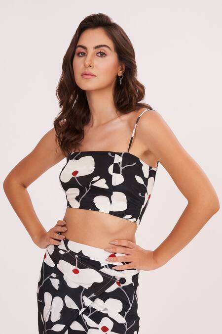 House Of Varada Black Muslin Square Neck Abstract Printed Top And Skirt Set at Aza Fashions House Of Varada_Black Muslin Square Neck Abstract Printed Top And Skirt Set _at_Aza_Fashions