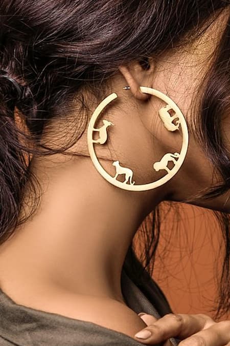 Zohra Carved Hoops 