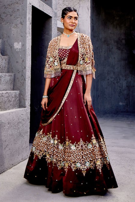 Wine Lehenga In Embroidered Velvet Matched With Pastel Pink Dupatta Online  - Kalki Fashion | Indian bridal lehenga, Lehenga, India clothes