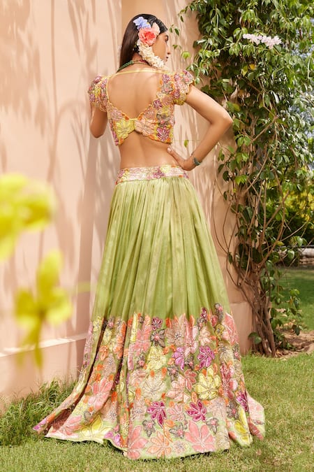 Anu Pellakuru Green Kota Doria Embroidery V-neck Floral Bridal Lehenga Set Online at Aza Fashions Anu Pellakuru_Green Kota Doria Embroidery V-neck Floral Bridal Lehenga Set _Online_at_Aza_Fashions