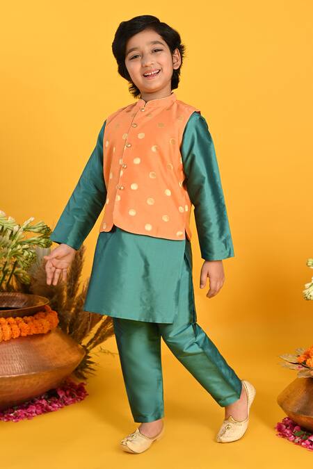 Saka Designs_Green , Satin Embroidery Polka Dot Woven Kurta Set_Online_at_Aza_Fashions