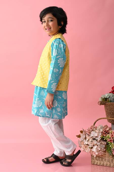 Saka Designs_Blue Cotton Floral Printed Kurta And Woven Bundi Set_Online_at_Aza_Fashions