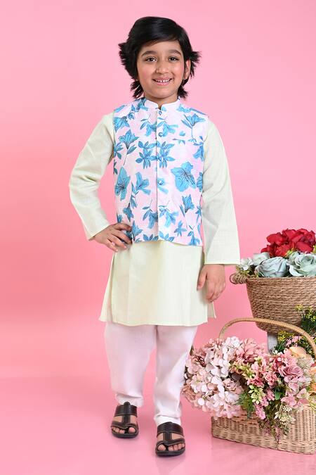 Buy Saka Designs Green Cotton Embroidery Printed Bundi And Kurta Set at Aza Fashions Buy_Saka Designs_Green Cotton Embroidery Printed Bundi And Kurta Set_at_Aza_Fashions