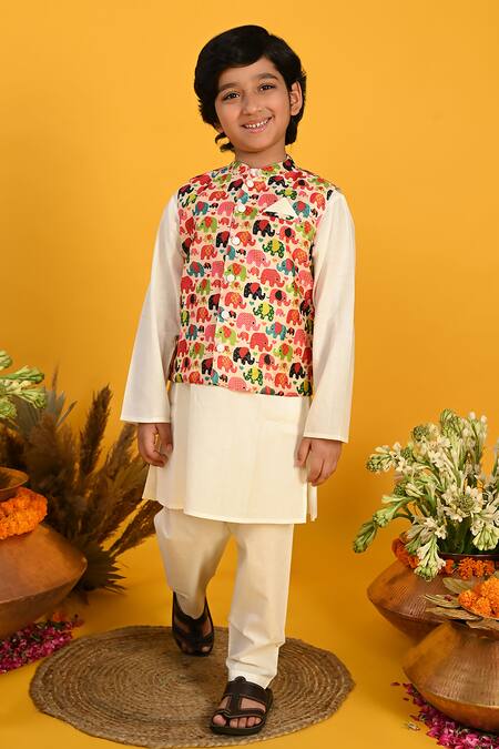 Saka Designs Elephant Print Bundi & Kurta Set 