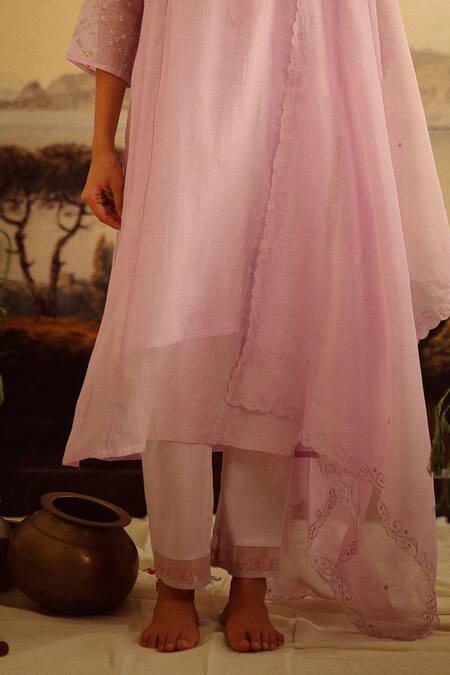Tatwa_Purple Kurta Handloom Chanderi Embroidery Resham Round Cross Butti And Pant Set _at_Aza_Fashions