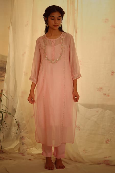 Tatwa_Pink Handloom Cotton, Viscose, Silk Camelia Floral Yoke Kurta And Pant Set _Online_at_Aza_Fashions