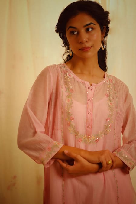 Tatwa_Pink Handloom Cotton, Viscose, Silk Camelia Floral Yoke Kurta And Pant Set _at_Aza_Fashions