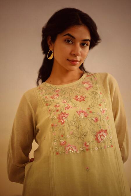 Shop_Tatwa_Green Handloom Cotton, Viscose, Silk Embroidery, Zari, Sequins Rose Kurta Set _Online_at_Aza_Fashions