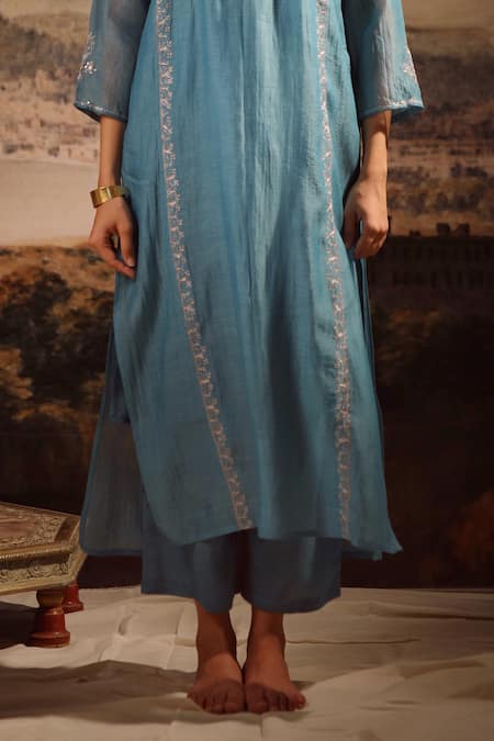 Buy_Tatwa_Blue Handloom Cotton, Viscose, Silk Midnight Floral Yoke Kurta And Pant Set _Online_at_Aza_Fashions