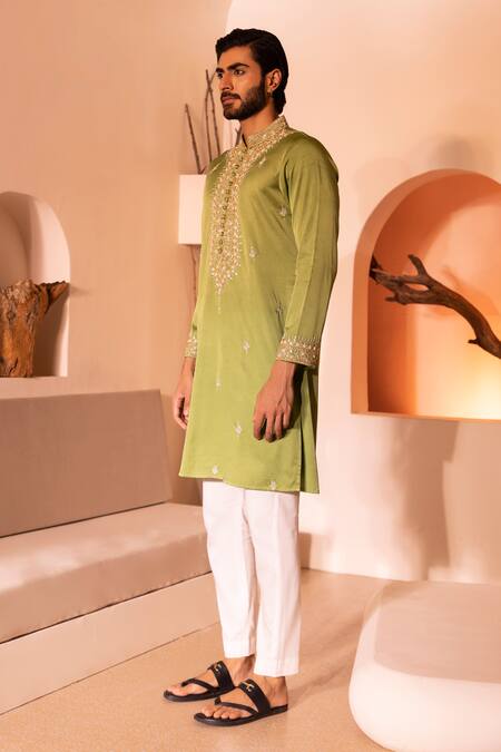 Buy Shreyansh Designs Green Silk, Cotton Sequins Raihbar Floral Embroidered Placket Kurta With Pant Online at Aza Fashions Buy_Shreyansh Designs_Green Silk, Cotton Sequins Raihbar Floral Embroidered Placket Kurta With Pant _Online_at_Aza_Fashions
