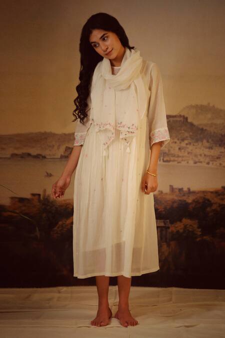 Tatwa_White Chanderi Embroidery Round Neck Handloom Floral Dress _at_Aza_Fashions