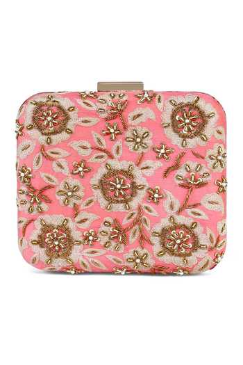 Shop The Purple Sack Peach Embroidery Zardozi Hand Clutch at Aza Fashions Shop_The Purple Sack_Peach Embroidery Zardozi Hand Clutch _at_Aza_Fashions