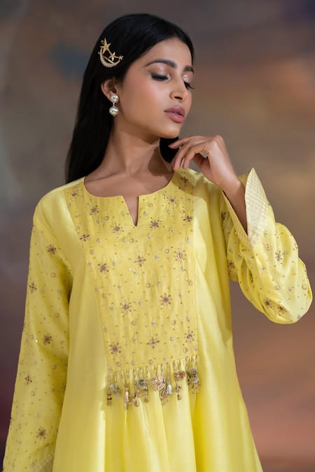 Buy_Kacha Tanka_Yellow Chanderi Embroidered Hand Notched Kurta Pant Set _Online_at_Aza_Fashions
