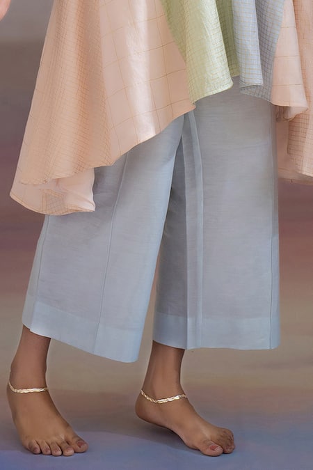 Buy_Kacha Tanka_Green Chanderi V Neck Patchwork Textured Kurta Pant Set _Online_at_Aza_Fashions