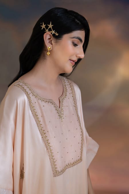 Shop Kacha Tanka Pink Modal, Chanderi Embroidery, Patchwork Split V-neck Hand Kurta Pyjama Set Online at Aza Fashions Shop_Kacha Tanka_Pink Modal, Chanderi Embroidery, Patchwork Split V-neck Hand Kurta Pyjama Set _Online_at_Aza_Fashions