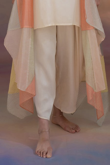 Buy_Kacha Tanka_Off White Chanderi Kurta Notched Patchwork Jacket Pant Set _Online_at_Aza_Fashions