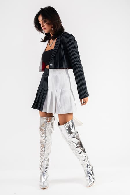 Shop Zori World Silver Metallic Thread Emjay Zip Up Boots Online at Aza Fashions Shop_Zori World_Silver Metallic Thread Emjay Zip Up Boots _Online_at_Aza_Fashions