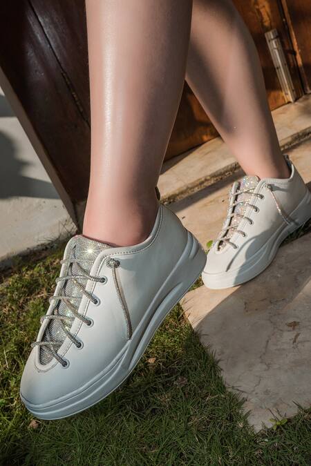 Buy_Zori World_White Athena Embellished Sneakers _Online_at_Aza_Fashions
