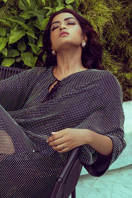 Shop Nitya Bajaj Black Satin, Muslin Keyhole Neck Holographic Crystal Embroidered Kaftan Shop_Nitya Bajaj_Black Satin, Muslin Keyhole Neck Holographic Crystal Embroidered Kaftan
