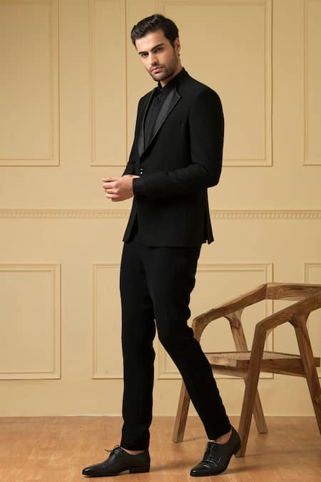 Buy_Hilo Design_Black Shimmer Finish Lapel Collar Blazer And Trouser Set _Online_at_Aza_Fashions