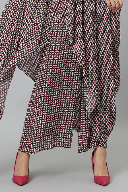 Buy_Sva By Sonam & Paras Modi_Black Crepe Round Neck Geometric Print Draped Crop Top And Pant Set