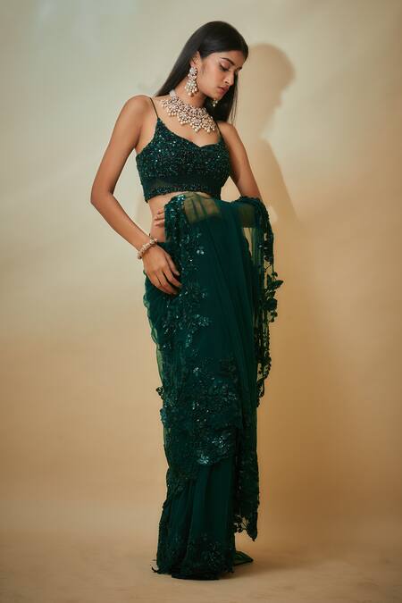 Premya By Manishii Green Tulle, Crepe Sequins Boat Neck Border Embroidered Saree With Blouse at Aza Fashions Premya By Manishii_Green Tulle, Crepe Sequins Boat Neck Border Embroidered Saree With Blouse _at_Aza_Fashions