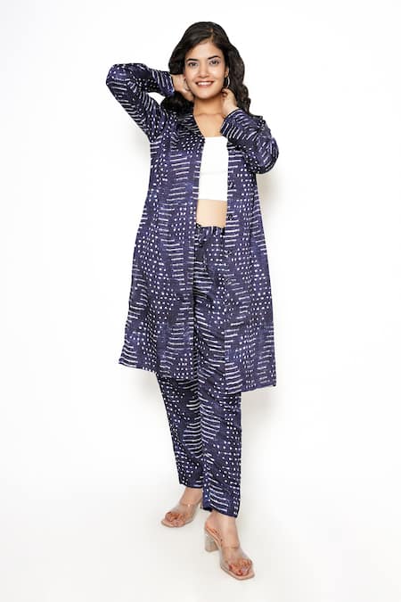 Kameez Abstract Print Coat & Pant Set 
