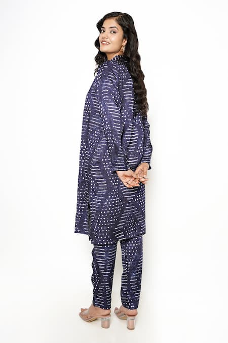 Kameez_Blue Modal Collared Abstract Print Coat And Pant Set _Online_at_Aza_Fashions