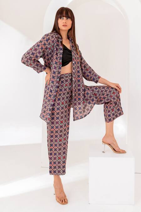 Kameez Multi Color Silk Collared Printed Kurta And Pant Set at Aza Fashions Kameez_Multi Color Silk Collared Printed Kurta And Pant Set _at_Aza_Fashions