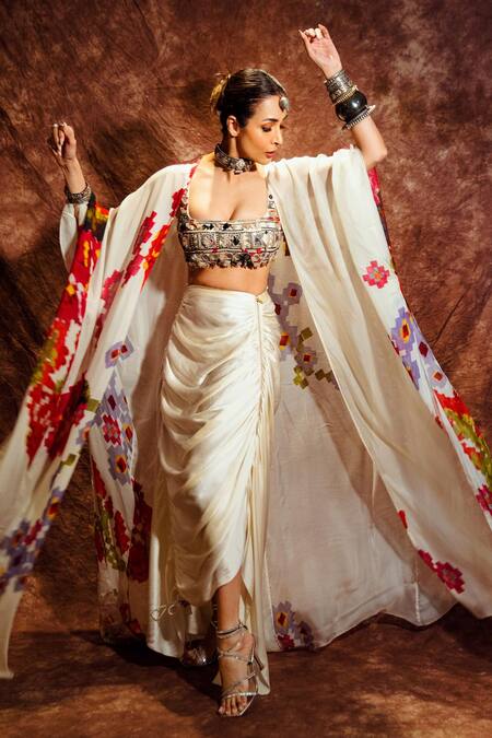 Saaksha & Kinni_Ivory Embroidery Square Neck Thread Work Blouse _Online_at_Aza_Fashions