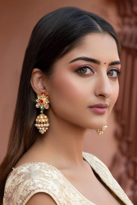 Buy Gold Earring Jhumki for Women - Senco Gold and Diamonds