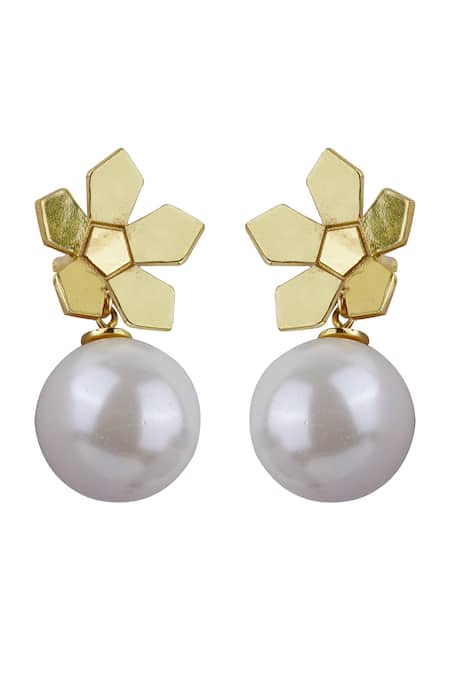 Shop Varnika Arora Gold Plated Pearls Bloom Embellished Earrings at Aza Fashions Shop_Varnika Arora_Gold Plated Pearls Bloom Embellished Earrings _at_Aza_Fashions