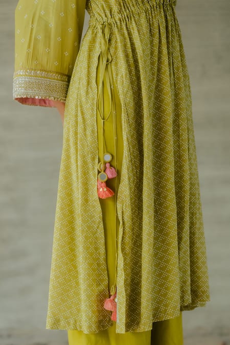Shop_Tussah By Siddhi Shah_Green Spun Silk Printed Geometric Round Kurta With Pant  _Online_at_Aza_Fashions