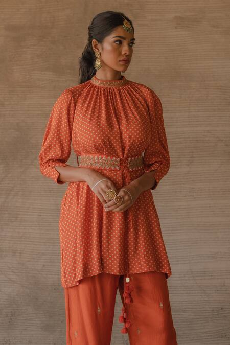 Tussah By Siddhi Shah_Orange Spun Silk Embroidered Bandhej Patterned Belted Tunic With Pant  _Online_at_Aza_Fashions