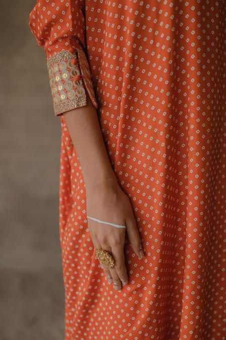 Tussah By Siddhi Shah_Orange Spandex Embroidery, Sequins Round Neck Bandhej Flared Kaftan And Pant _Online_at_Aza_Fashions