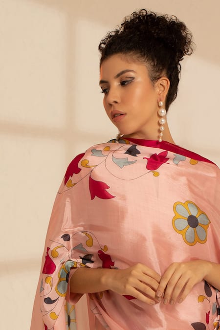 Thee Modern Roots Pink Silk Embroidery Flower Symphony Print Dupatta at Aza Fashions Thee Modern Roots_Pink Silk Embroidery Flower Symphony Print Dupatta _at_Aza_Fashions