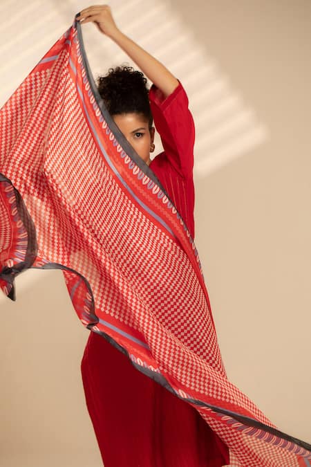 Shop Thee Modern Roots Red Silk Embroidery Jeweled Mirage Dupatta Online at Aza Fashions Shop_Thee Modern Roots_Red Silk Embroidery Jeweled Mirage Dupatta _Online_at_Aza_Fashions