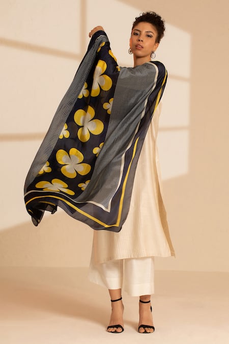 Buy Thee Modern Roots Blue Silk Vintage Charm Printed Dupatta Online at Aza Fashions Buy_Thee Modern Roots_Blue Silk Vintage Charm Printed Dupatta _Online_at_Aza_Fashions