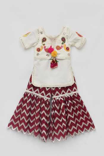 Buy_FAYON KIDS_Off White Cotton, Silk Tassels, Embroidery, Gota Paisley Kurta And Sharara Set _Online_at_Aza_Fashions