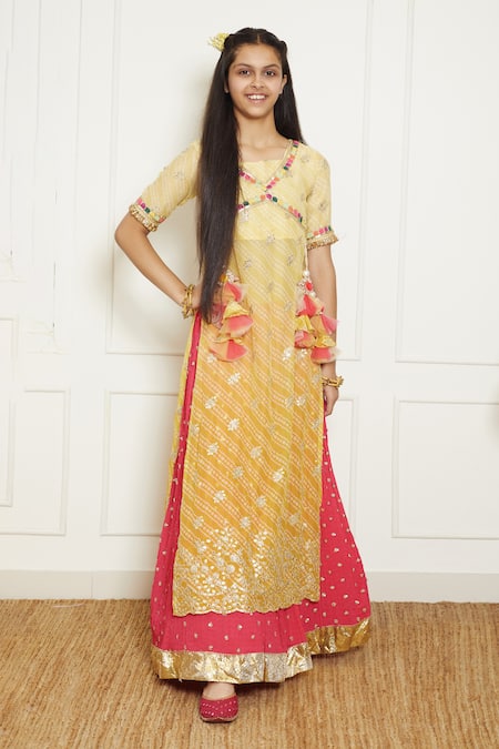 FAYON KIDS Sequin Embroidered Kurta & Skirt Set 