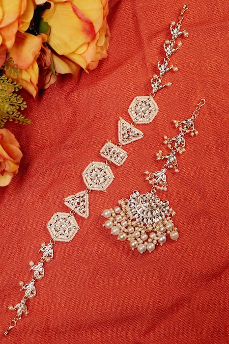 Shop Ishhaara Gold Plated Stone Embellished Sheeshphool With Maangtikka at Aza Fashions Shop_Ishhaara_Gold Plated Stone Embellished Sheeshphool With Maangtikka _at_Aza_Fashions