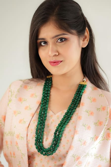 Ishhaara Green Kundan Beads Embellished Necklace 