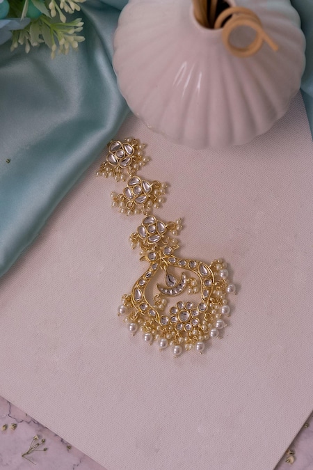 Shop_Ishhaara_Gold Plated Pearl Embellished Maangtikka _at_Aza_Fashions