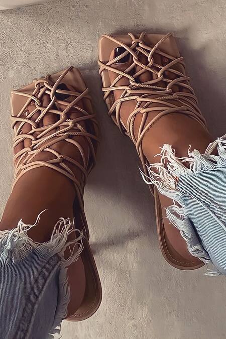 Buy Zori World Brown Interlaced Strap Heels Buy_Zori World_Brown Interlaced Strap Heels