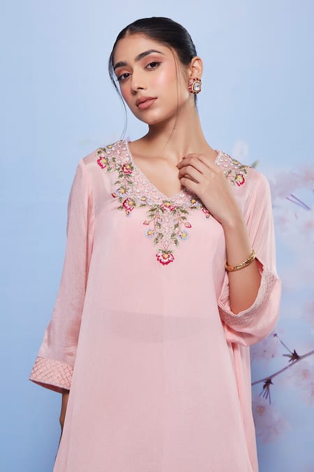Buy Ajiesh Oberoi Pink Chiffon, Cotton, Lycra Embroidery V-neck Asymmetric Floral Kurta Set Online at Aza Fashions Buy_Ajiesh Oberoi_Pink Chiffon, Cotton, Lycra Embroidery V-neck Asymmetric Floral Kurta Set _Online_at_Aza_Fashions